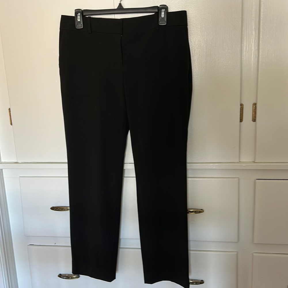 Ann Taylor black flat front dress pants 10 petite. Like new